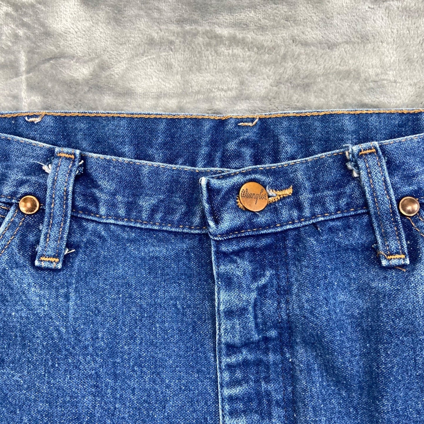 Vintage Wrangler Cowboy Cut Bootcut Jeans Men's Size 36x32 Dark Blue Denim