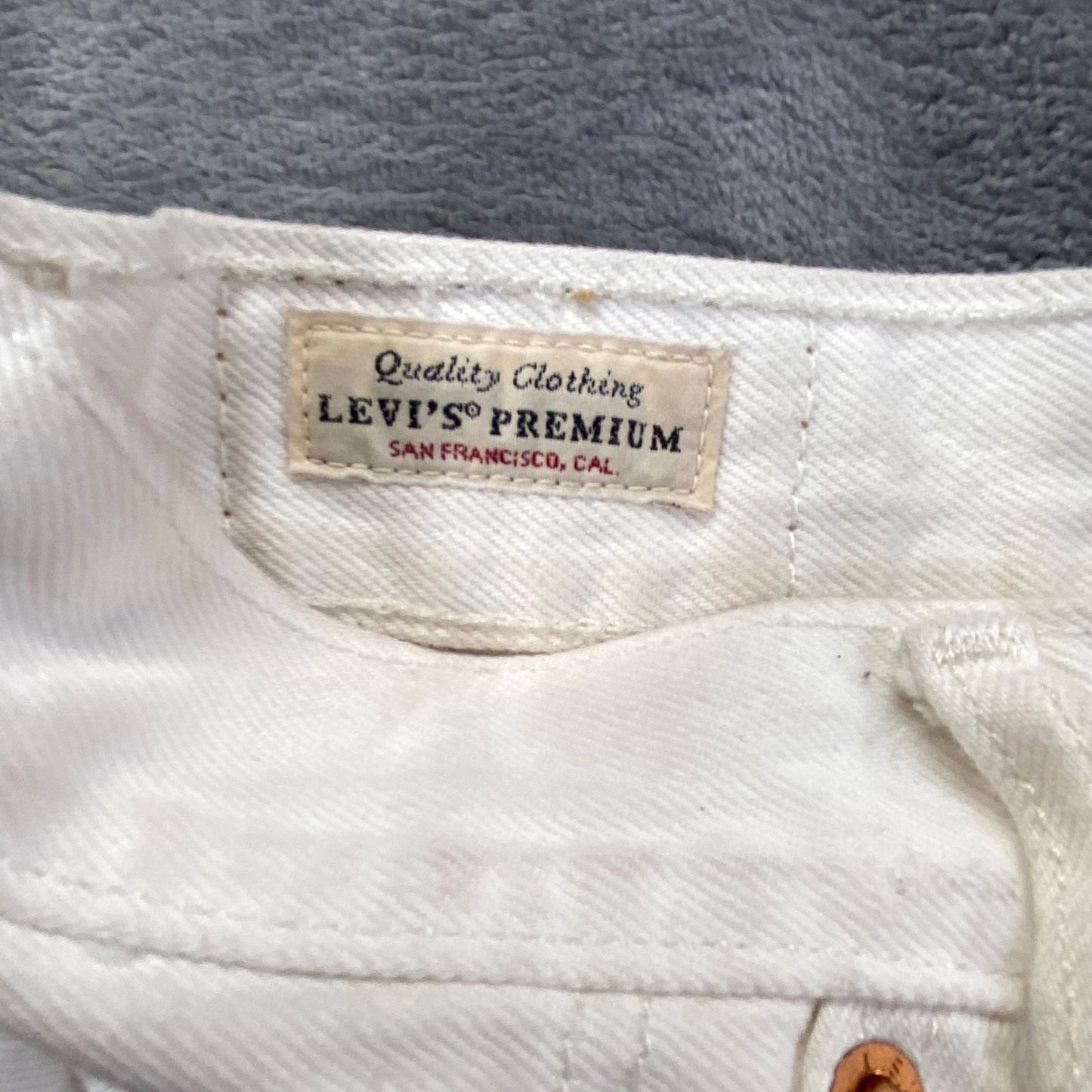 Levi's 501 Distressed Cutoff Denim Shorts Women Sz 25 White 100% Cotton MSRP $70