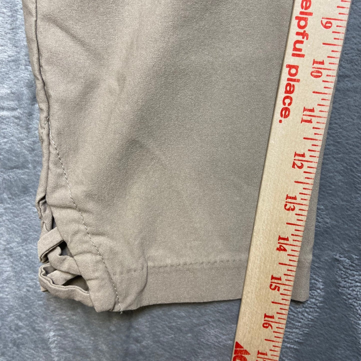 Lee Slim Fit Sculpting Mid Rise Capris Women's Size 2 Beige Capri NWOT