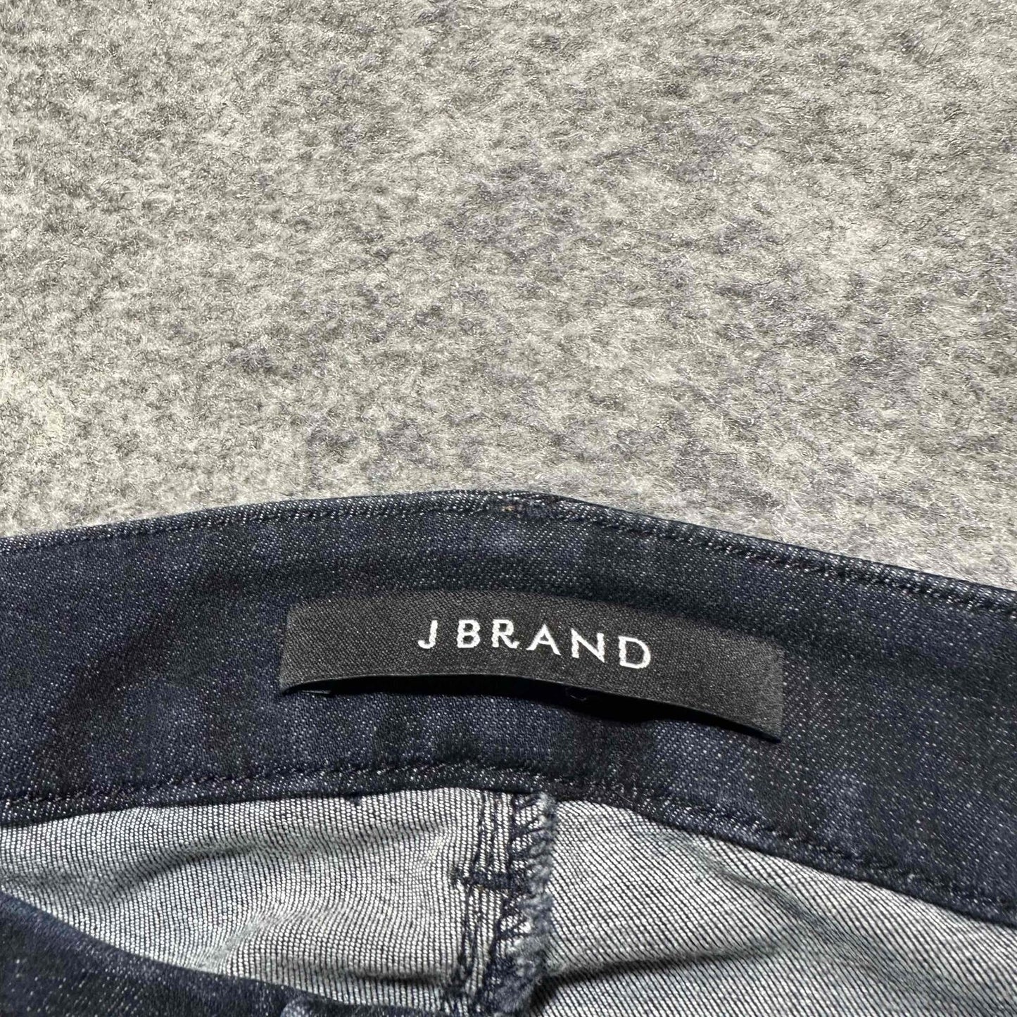 New J Brand Anja Women's Cuffed Skinny Jeans Size 27 Blue Dark Wash Denim