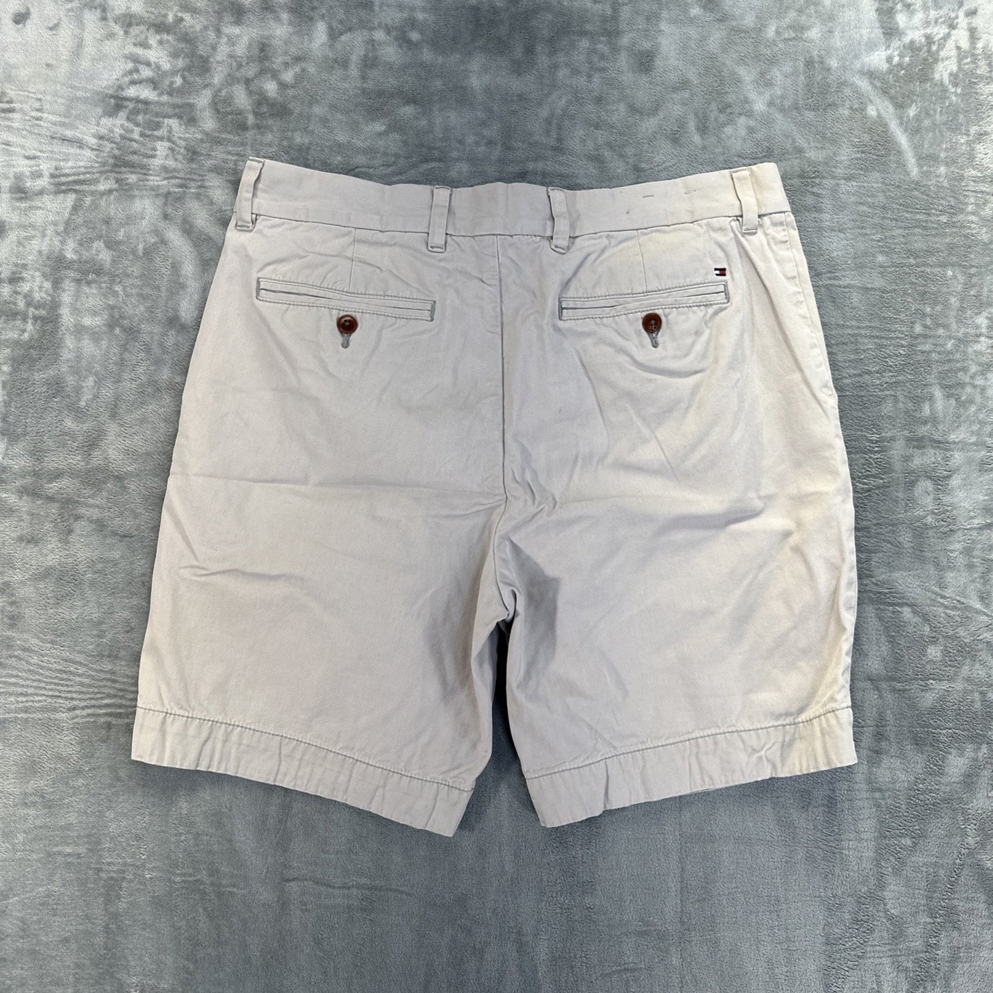Tommy Hilfiger Custom Fit Chino Shorts Men's Size 34 Beige Khaki