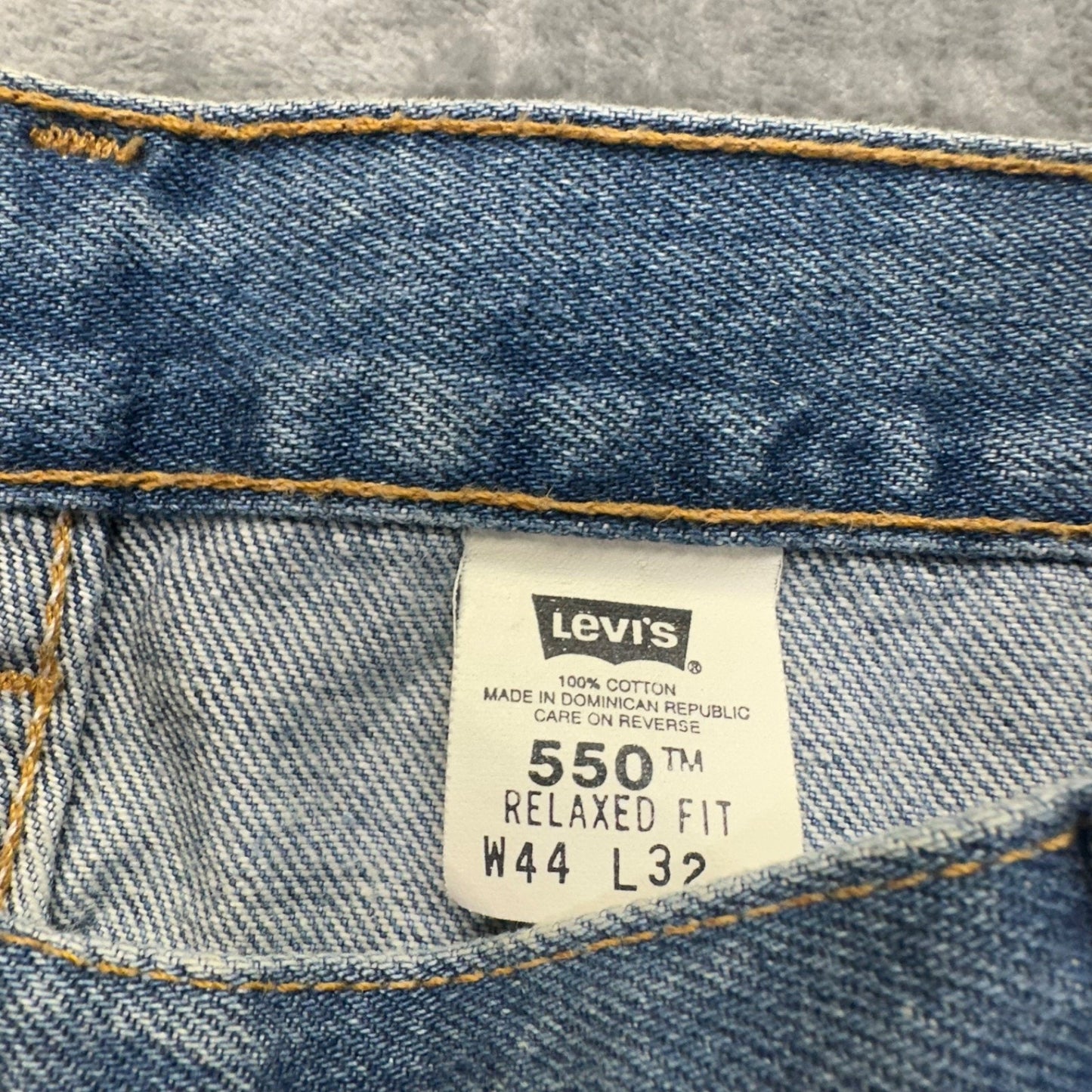 Levi's Men's 550 Relaxed Fit Jeans 44x32 Blue Denim #534424