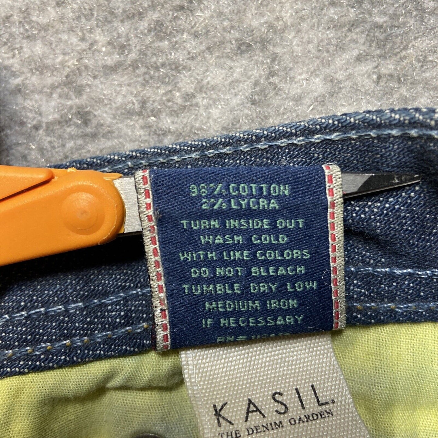 Kasil Gia Straight Leg Jeans Women's Size 26 Dark Blue Denim NWOT