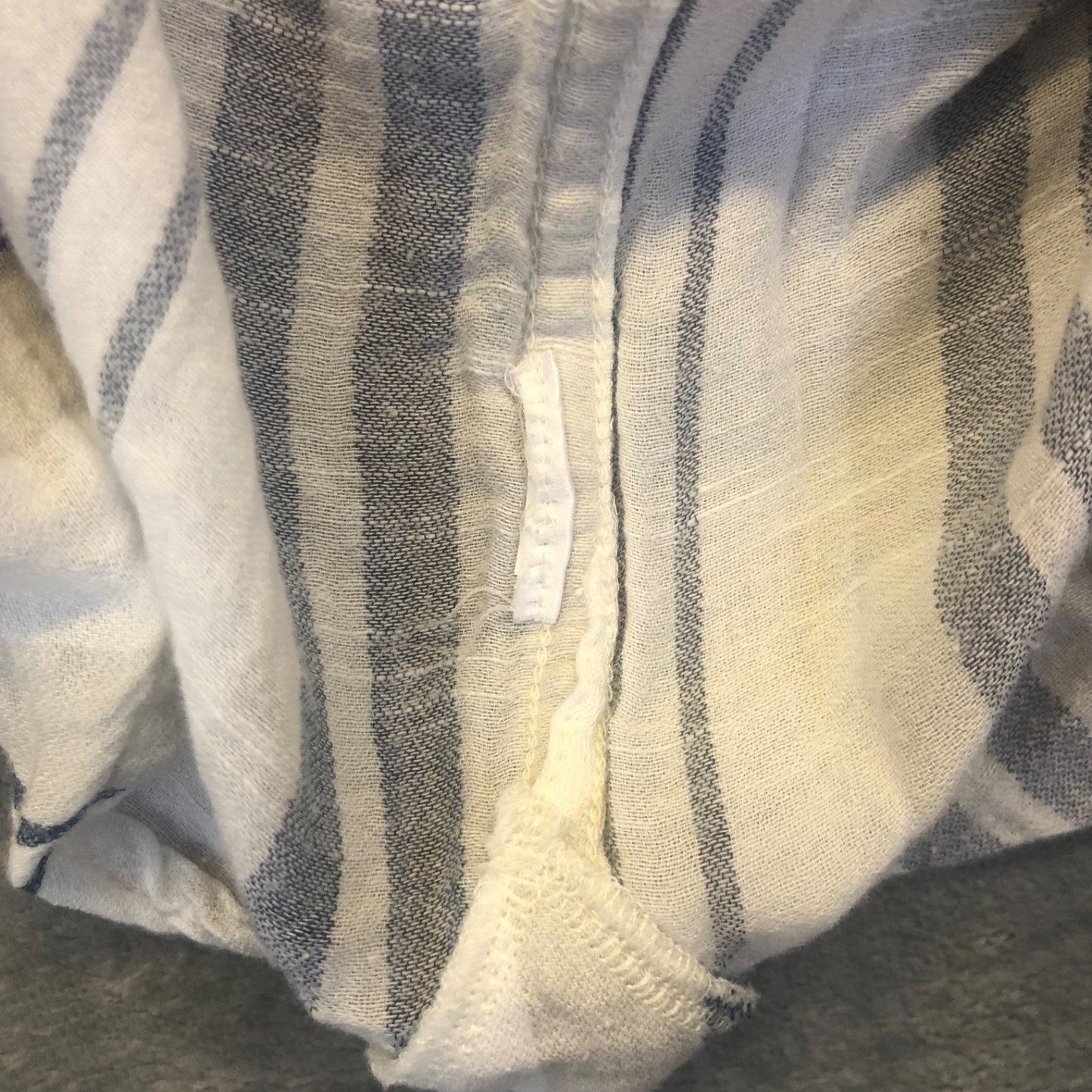 Lucky Brand Button-up Lightweight Soft Shirt Women's Size XS Blue White Stripe