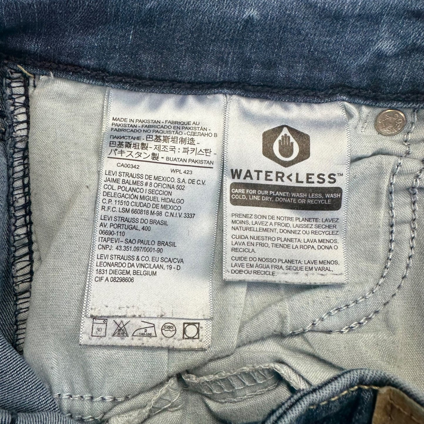 Levi's Women's Classic Mid Rise Skinny Jeans Size 10 Blue #2024