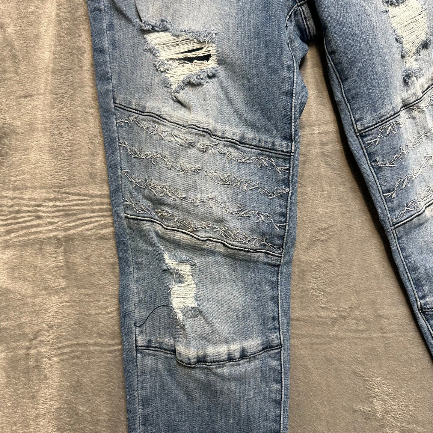 KanCan Los Angeles Distressed Skinny Jeans Womens Sz 9/28 Blue Denim Medium Wash