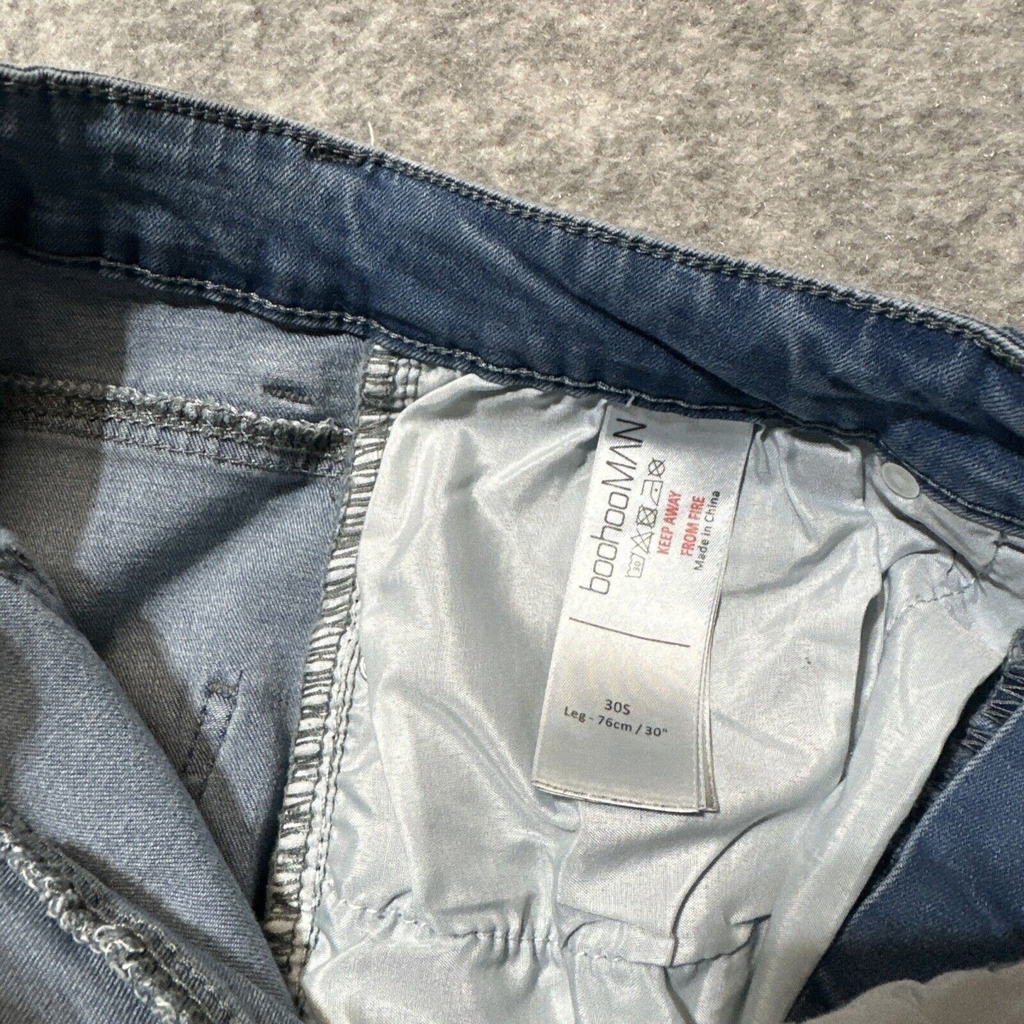 Boohoo MAN Skinny Men's Jeans Size 30S Blue Light Wash Denim