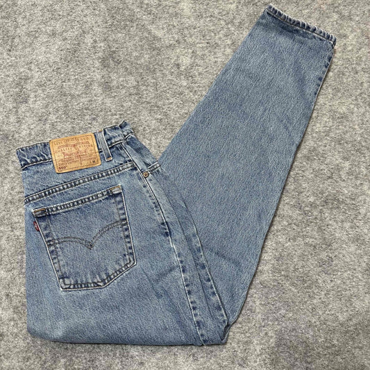 Vintage Levis 550 Women's Relaxed Fit Tapered Leg Jeans Size 16 WM Blue Denim