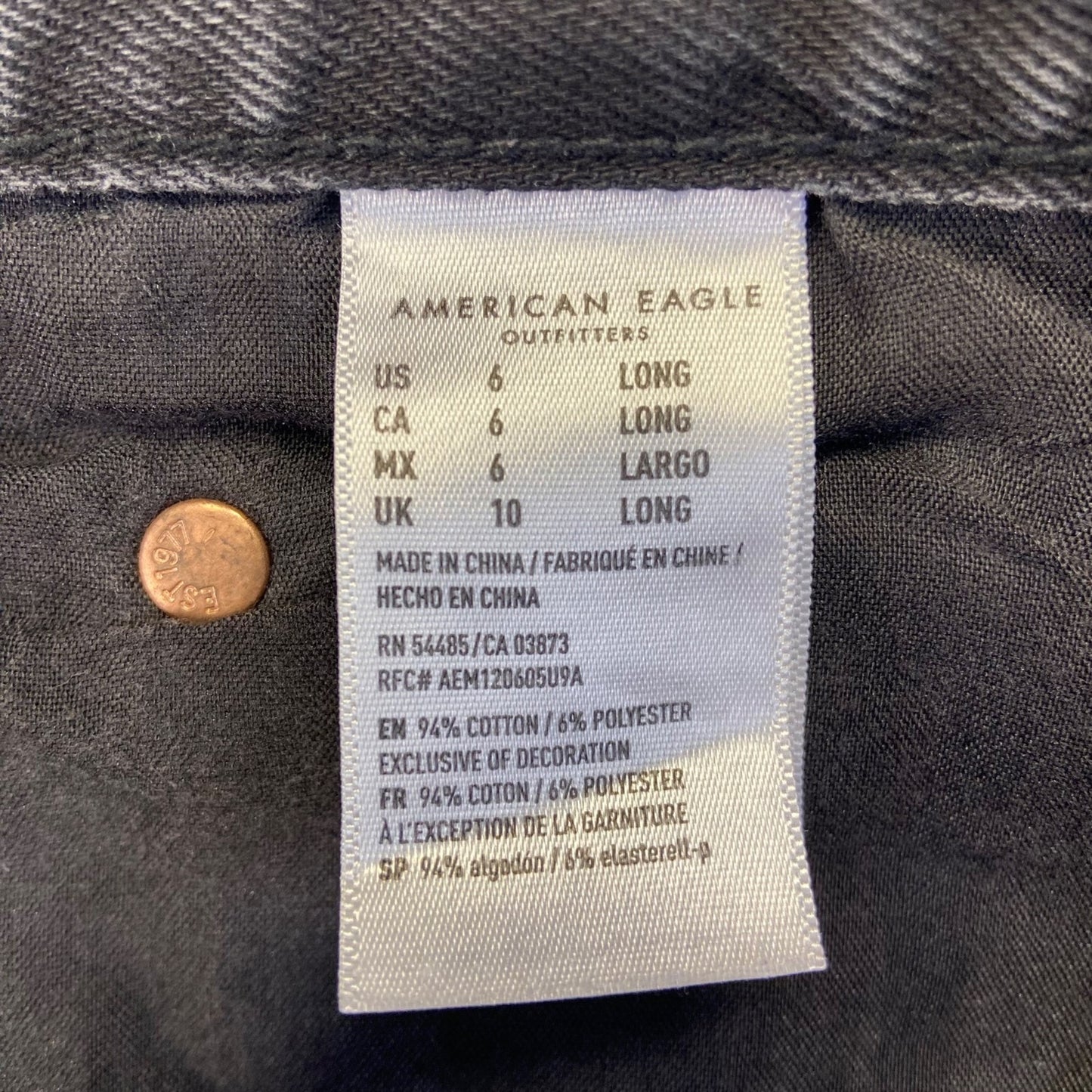 American Eagle Women's High Rise Girlfriend Jeans Size 6 Long Black