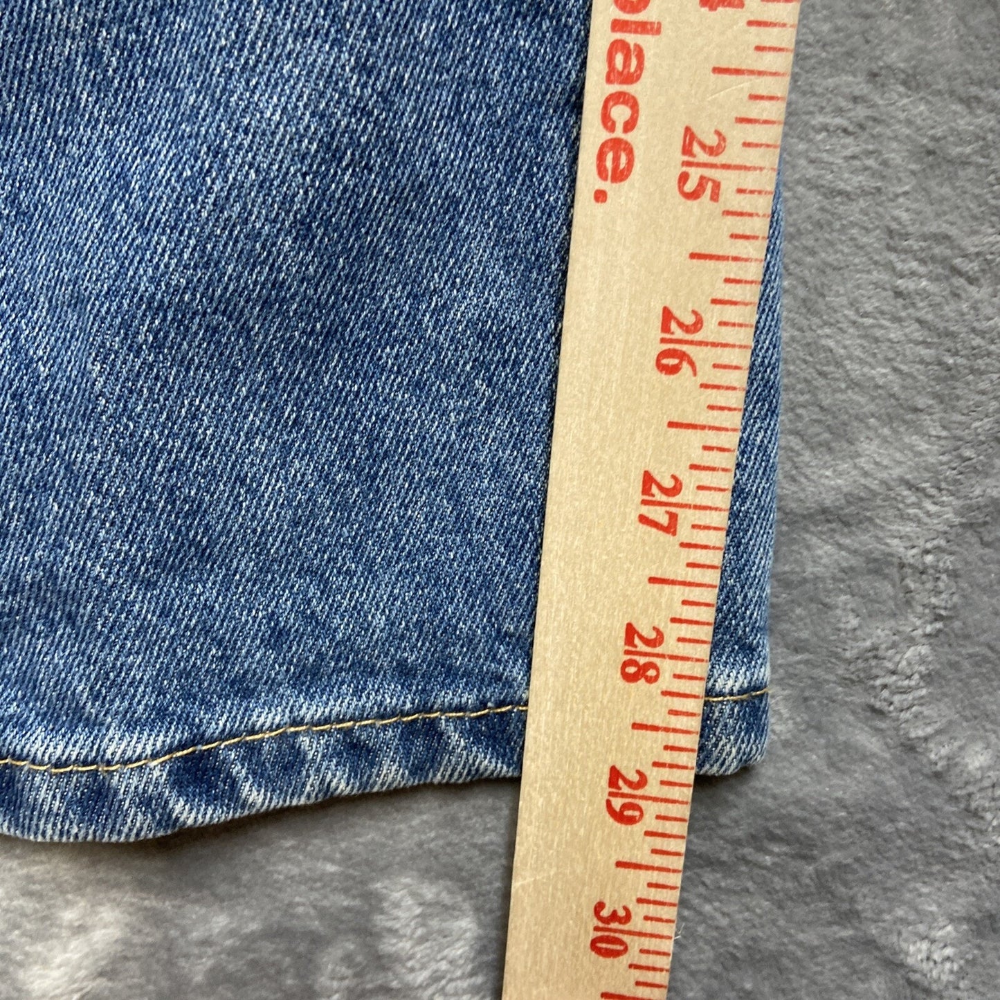 Levi’s 550 Relaxed Fit Jeans Men's Size 54x30 Blue Denim
