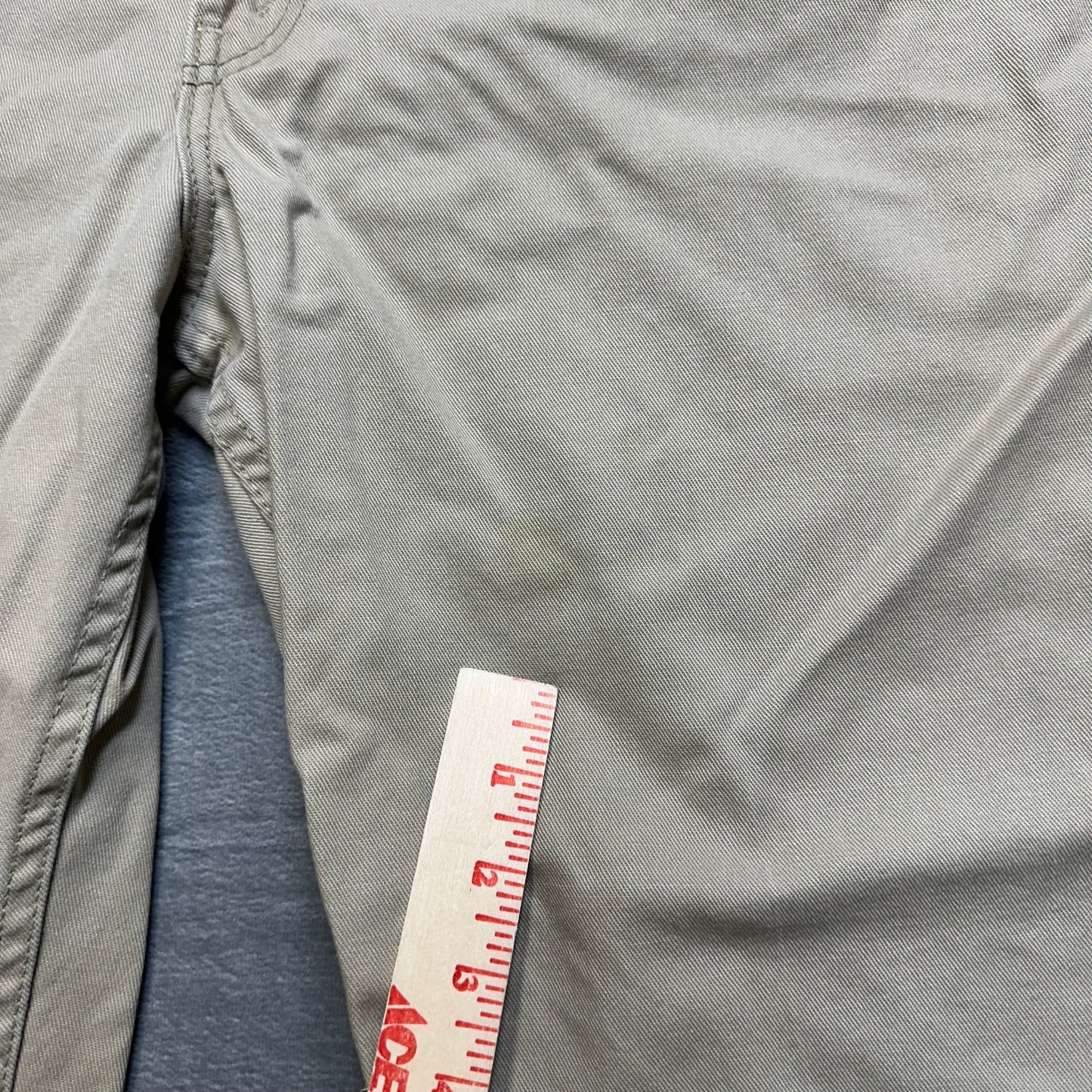 Vintage Signature Levi’s 540 Relaxed Fit Jeans Men’s Size 38x30 Beige