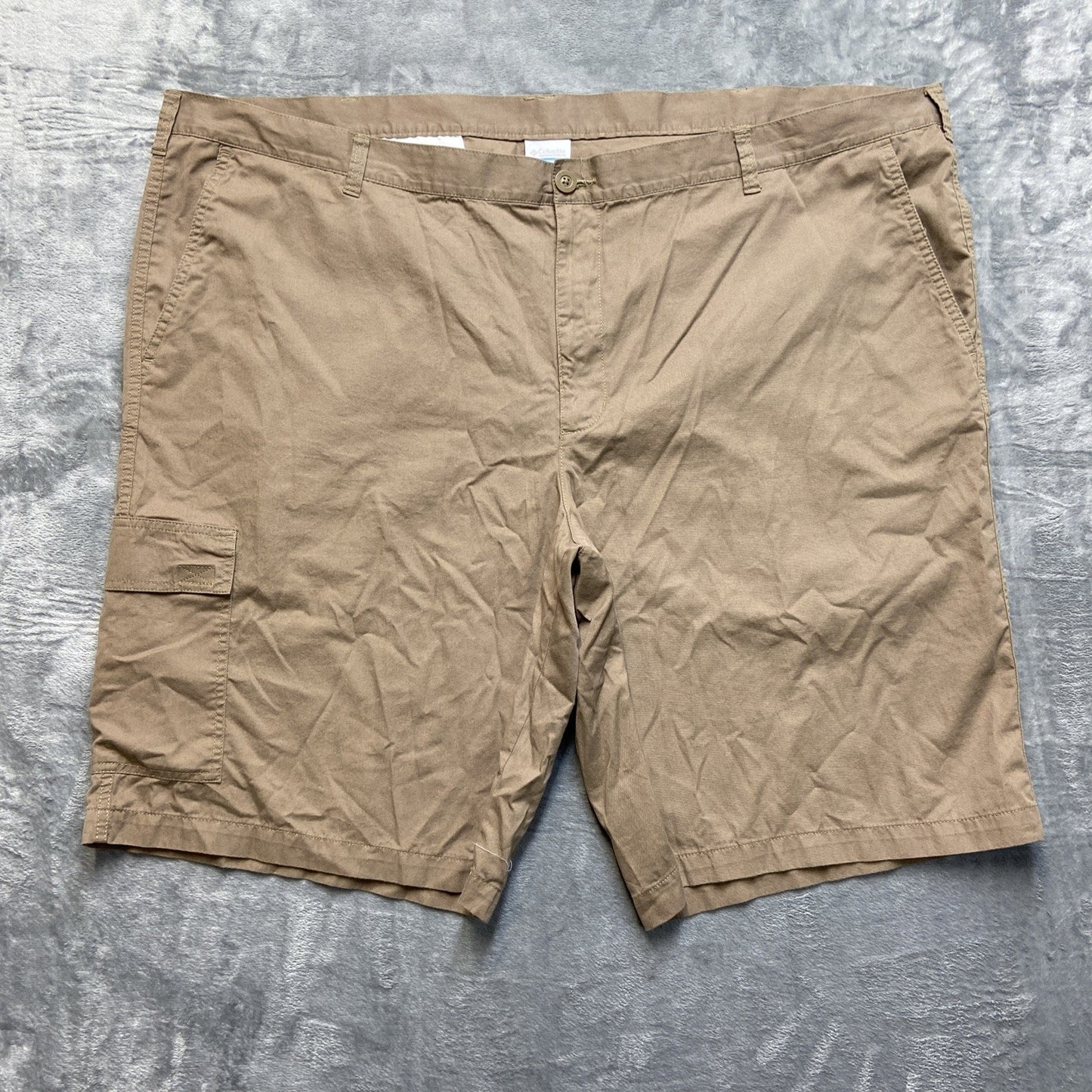Columbia Outdoor Utility Pockets Hiking Cargo Shorts Men's Sz 50 Brown