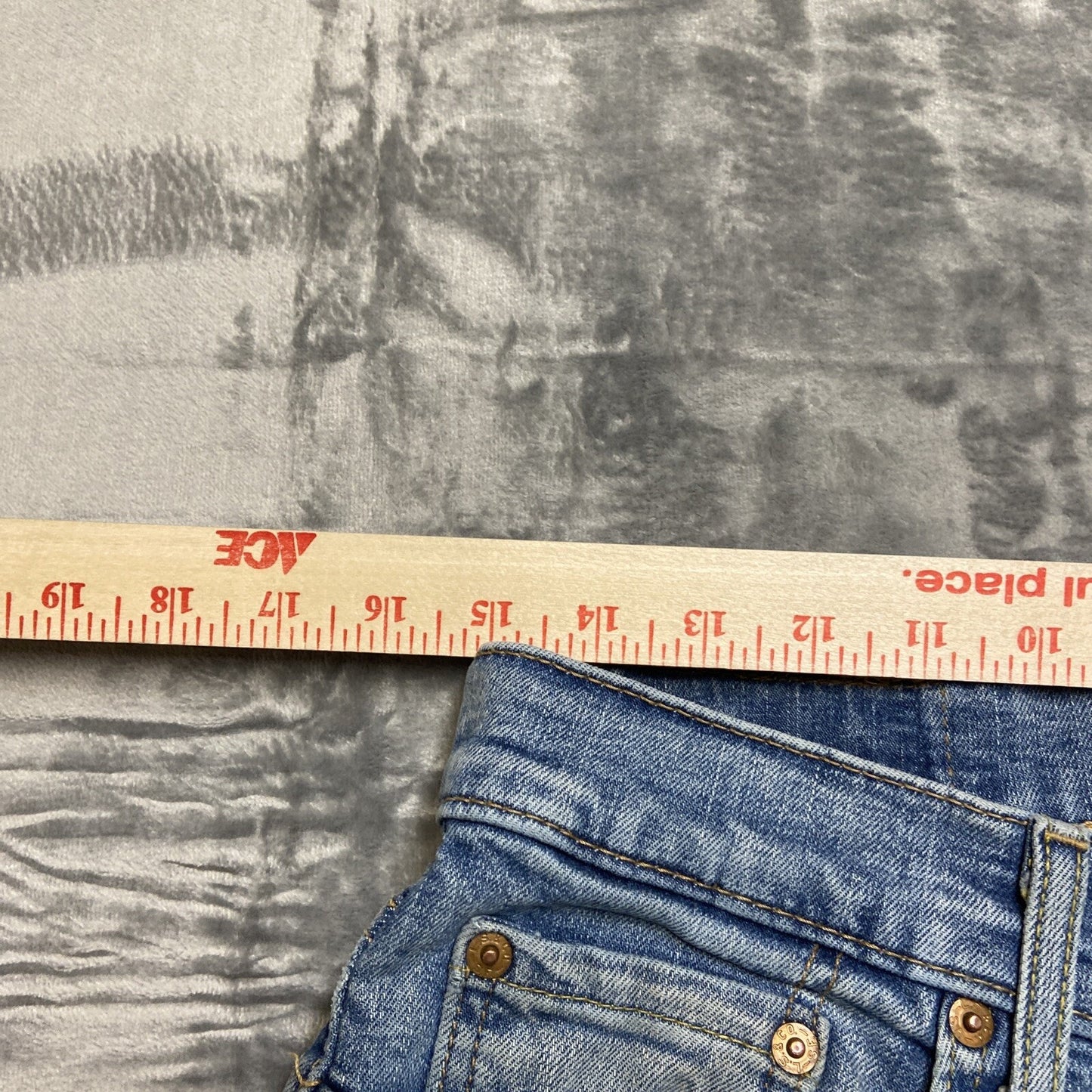 Levi’s Hemmed To Skinny Fit Jeans Women's Size 31x29 Blue Denim