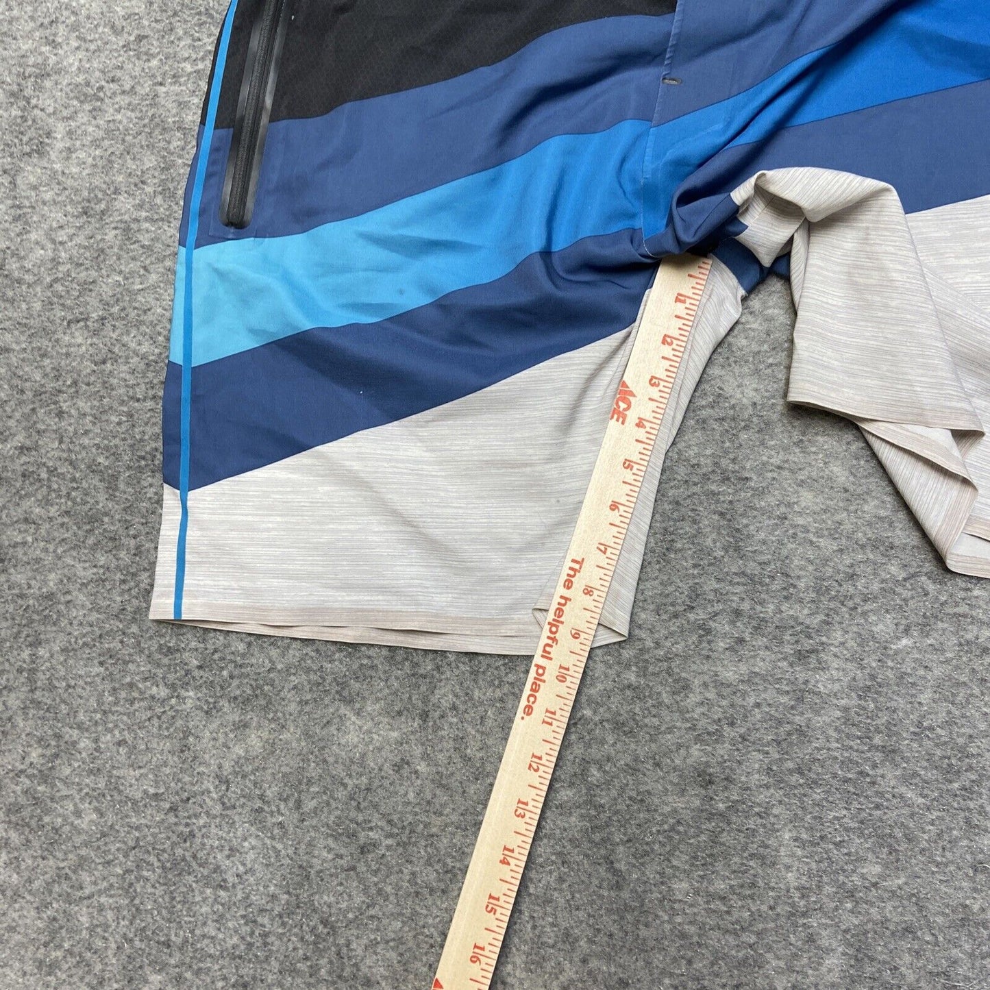 Ripcurl Mirage Surf Grip Board Shorts Men's Size 36 Blue Black Shorts