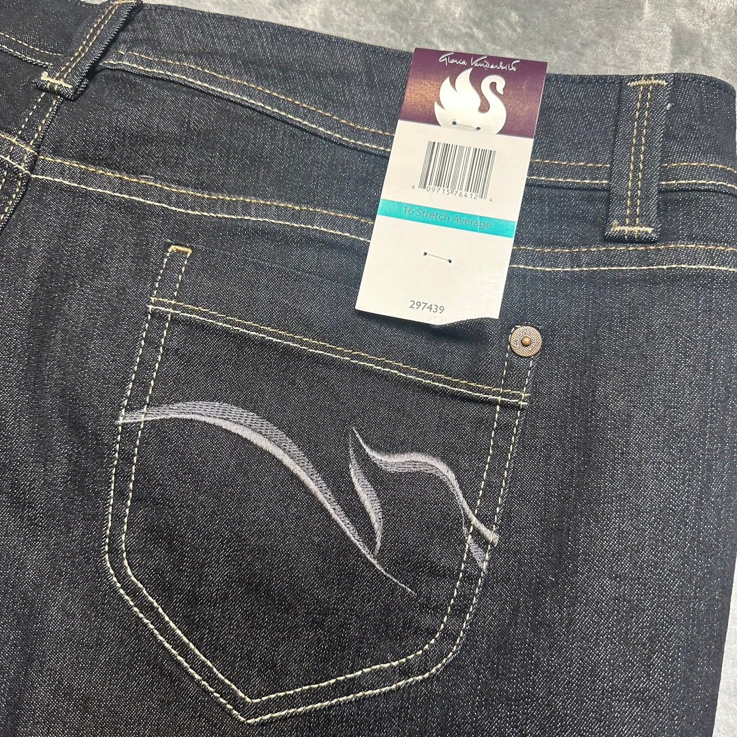 New Gloria Vanderbilt Boot Cut Jeans Women's Size 16 Stretch Average Black Denim