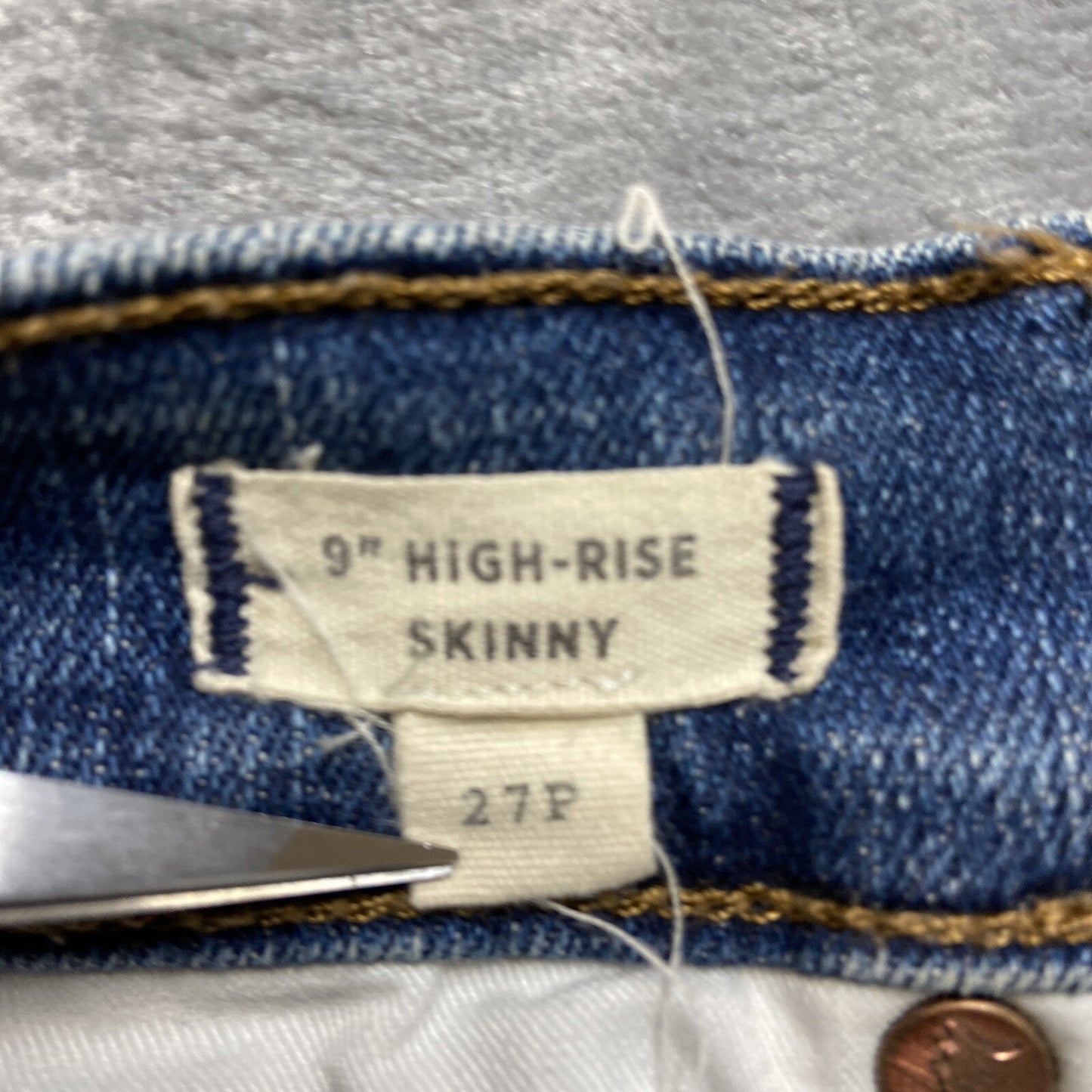 Madewell 9” High-Rise Skinny Denim Shorts Women’s Size 27P Blue Denim