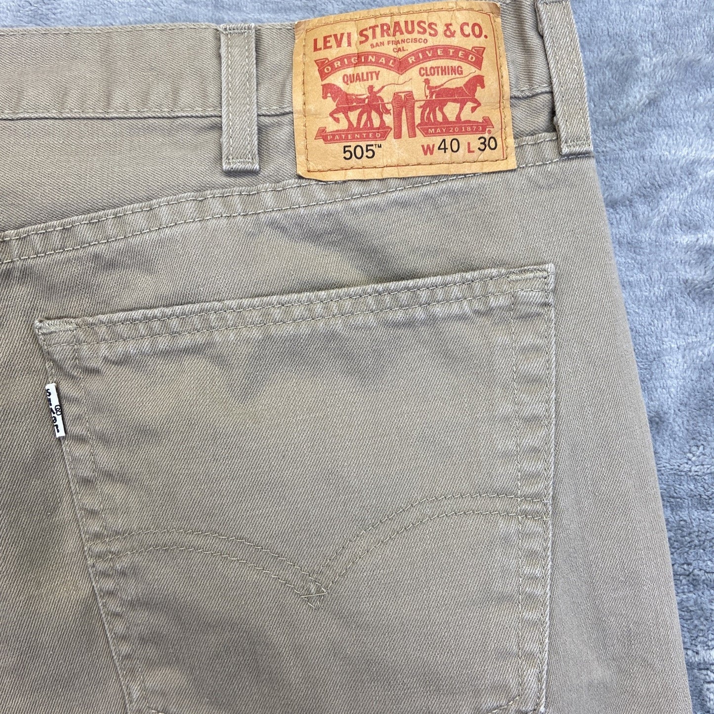 Levi's 505 Straight Jeans Men's Size 40x30 Taupe Brown Denim