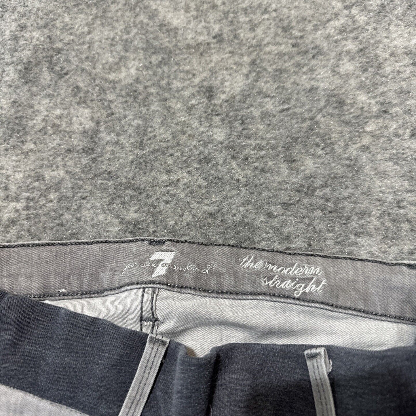 7 For All Mankind The Modern Straight Women's Pull On Jeans Size 26 Gray Denim