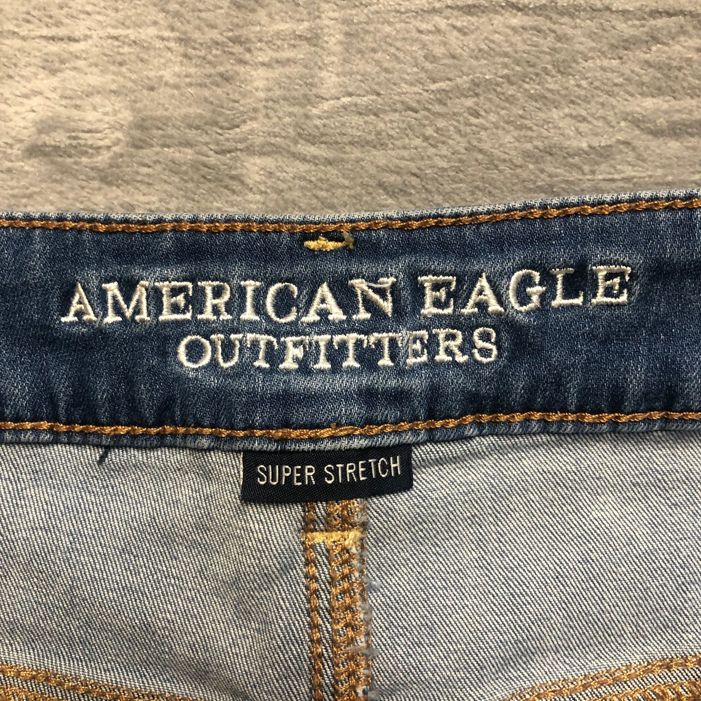 American Eagle Super Flex Hi-Rise Shortie Cut-Off Shorts Women's Size 8 Blue