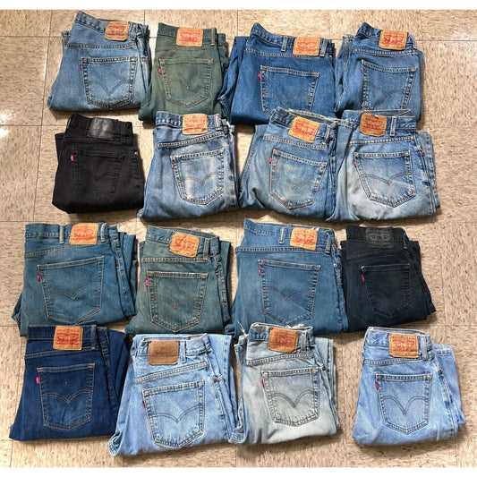 Wholesale Levi's Men's Jeans - All Sizes - All Washes - Lot of 10 - Grade A/B