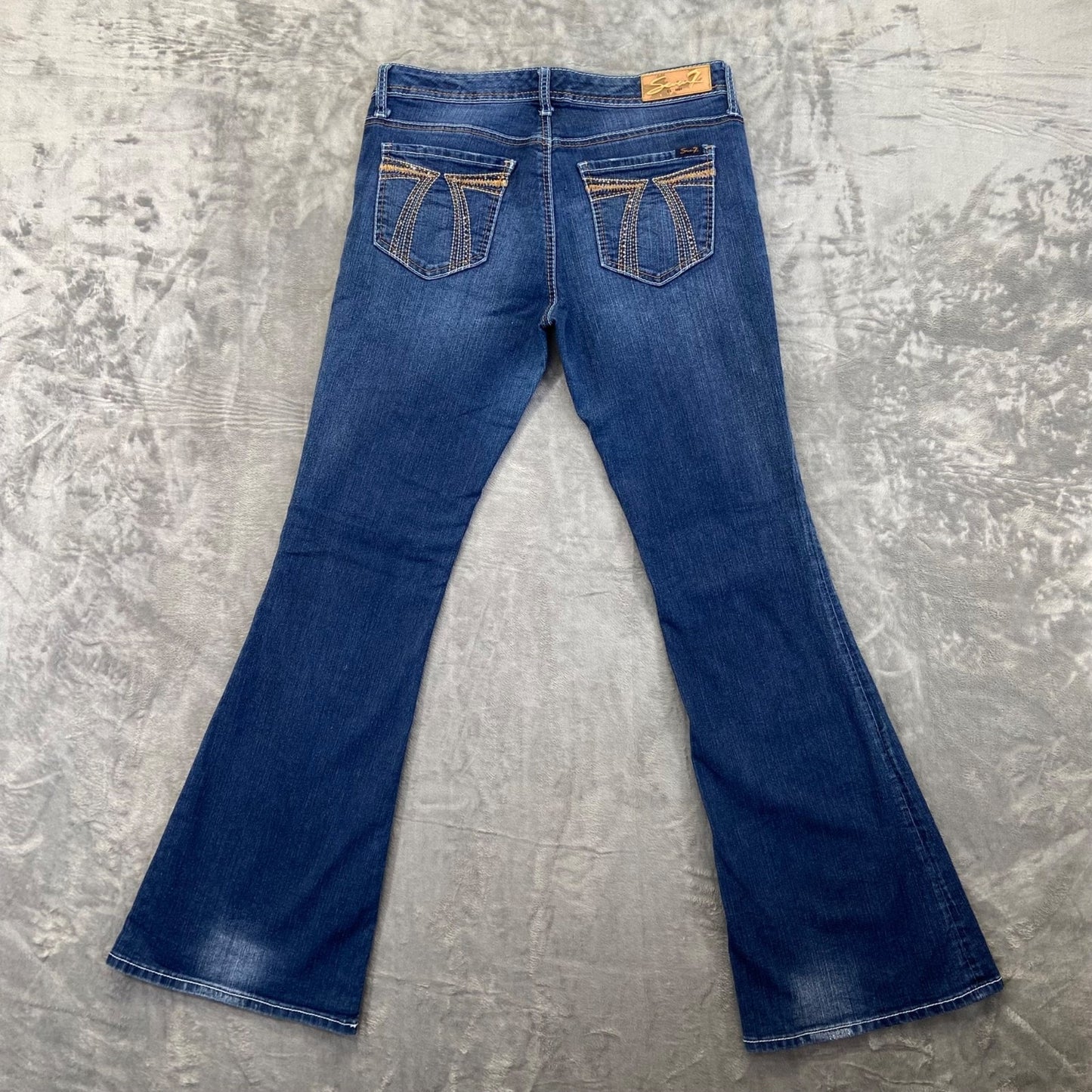 Seven7 Women's Flare Jeans Size 31 Blue Dark Wash