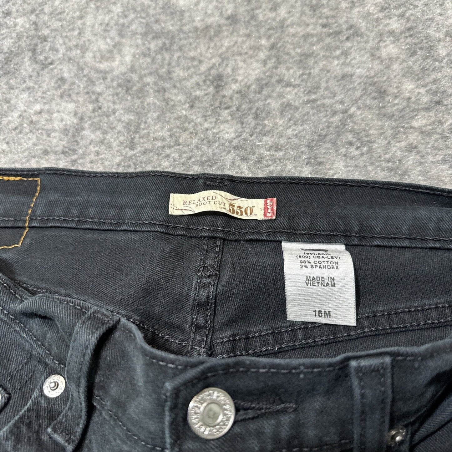 Levi's 550 Relaxed Bootcut Women's Jeans Size 16M Black Denim