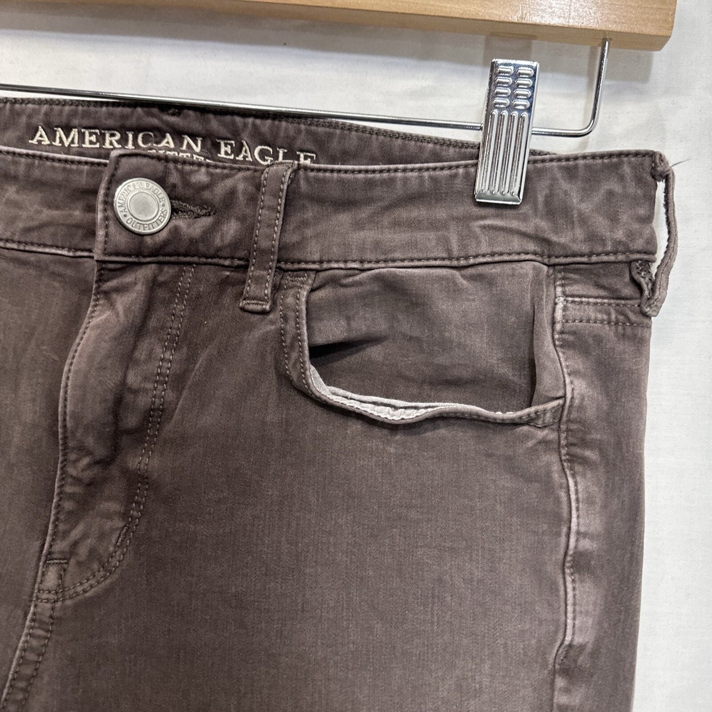 American Eagle Jeans Women’s Size 6 Brown Super Stretch X4 Hi-Rise Jegging Denim