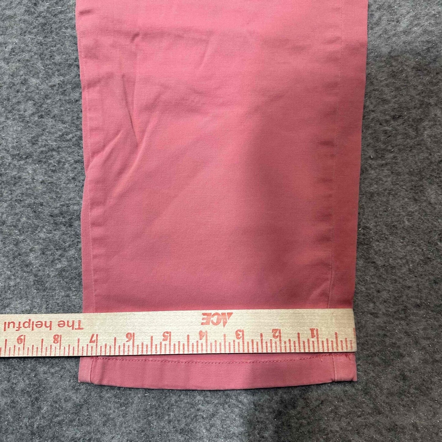 Vineyard Vines Breaker Pant Men's Salmon Chinos Size 34x32 Pink Light Wash Pants