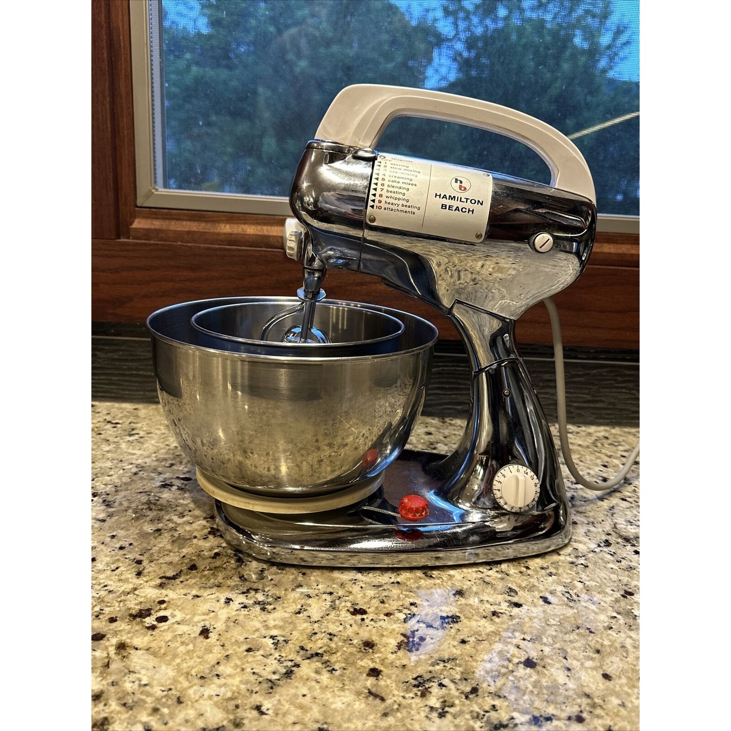 1938 Vintage Hamilton Beach Chrome Stand Mixer 10 Speed 2 Bowls 8FM-127 Model H