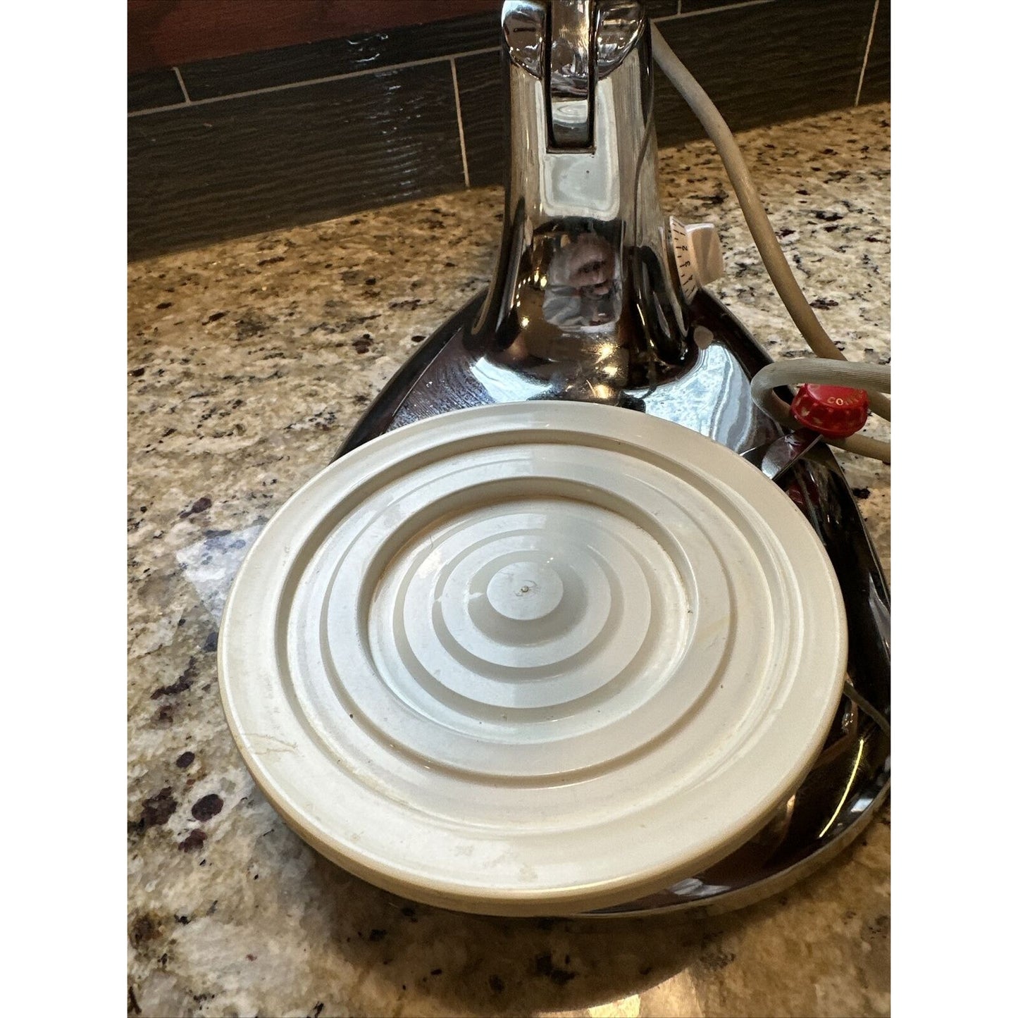 1938 Vintage Hamilton Beach Chrome Stand Mixer 10 Speed 2 Bowls 8FM-127 Model H