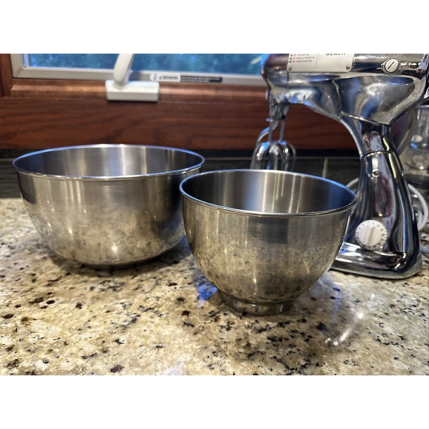 1938 Vintage Hamilton Beach Chrome Stand Mixer 10 Speed 2 Bowls 8FM-127 Model H