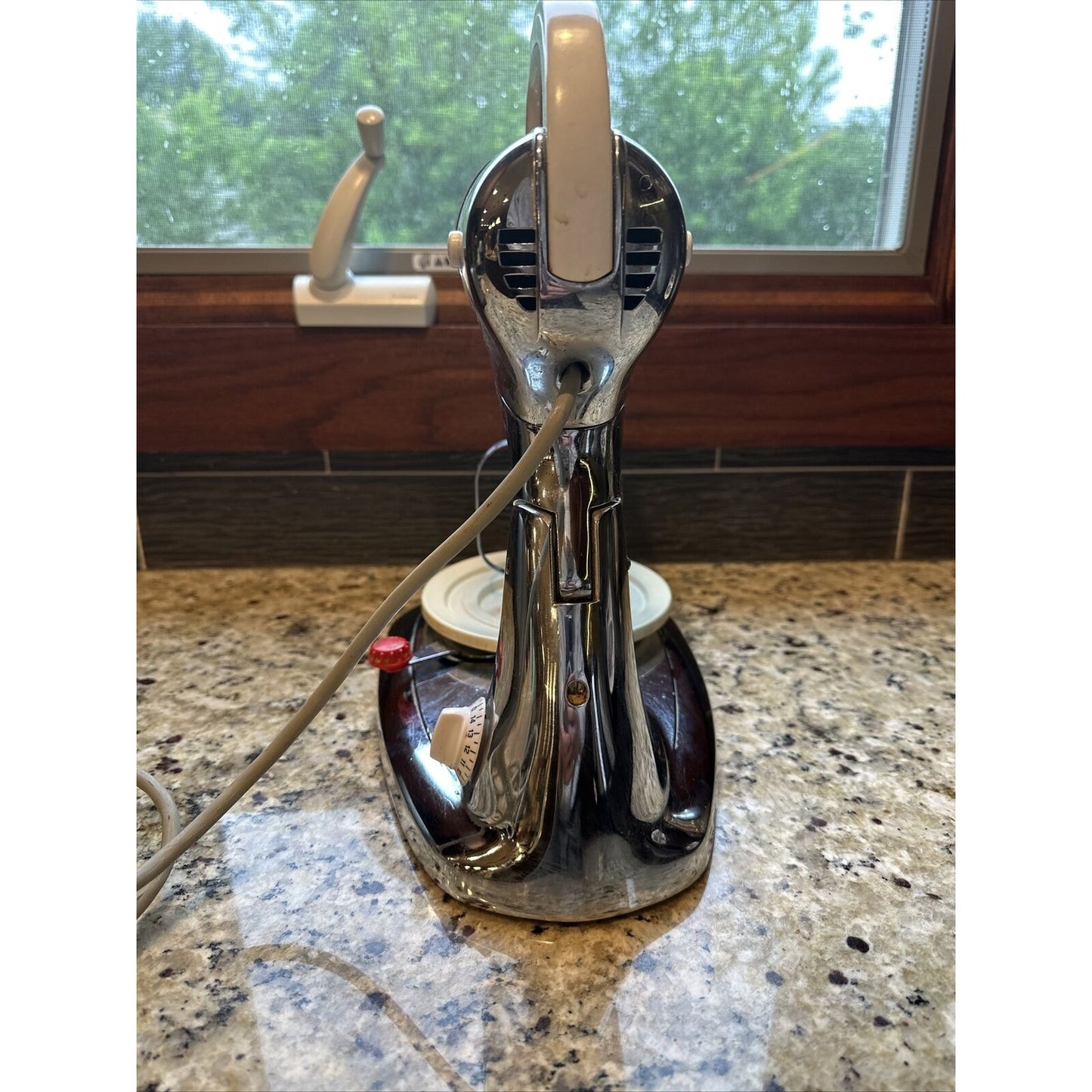 1938 Vintage Hamilton Beach Chrome Stand Mixer 10 Speed 2 Bowls 8FM-127 Model H